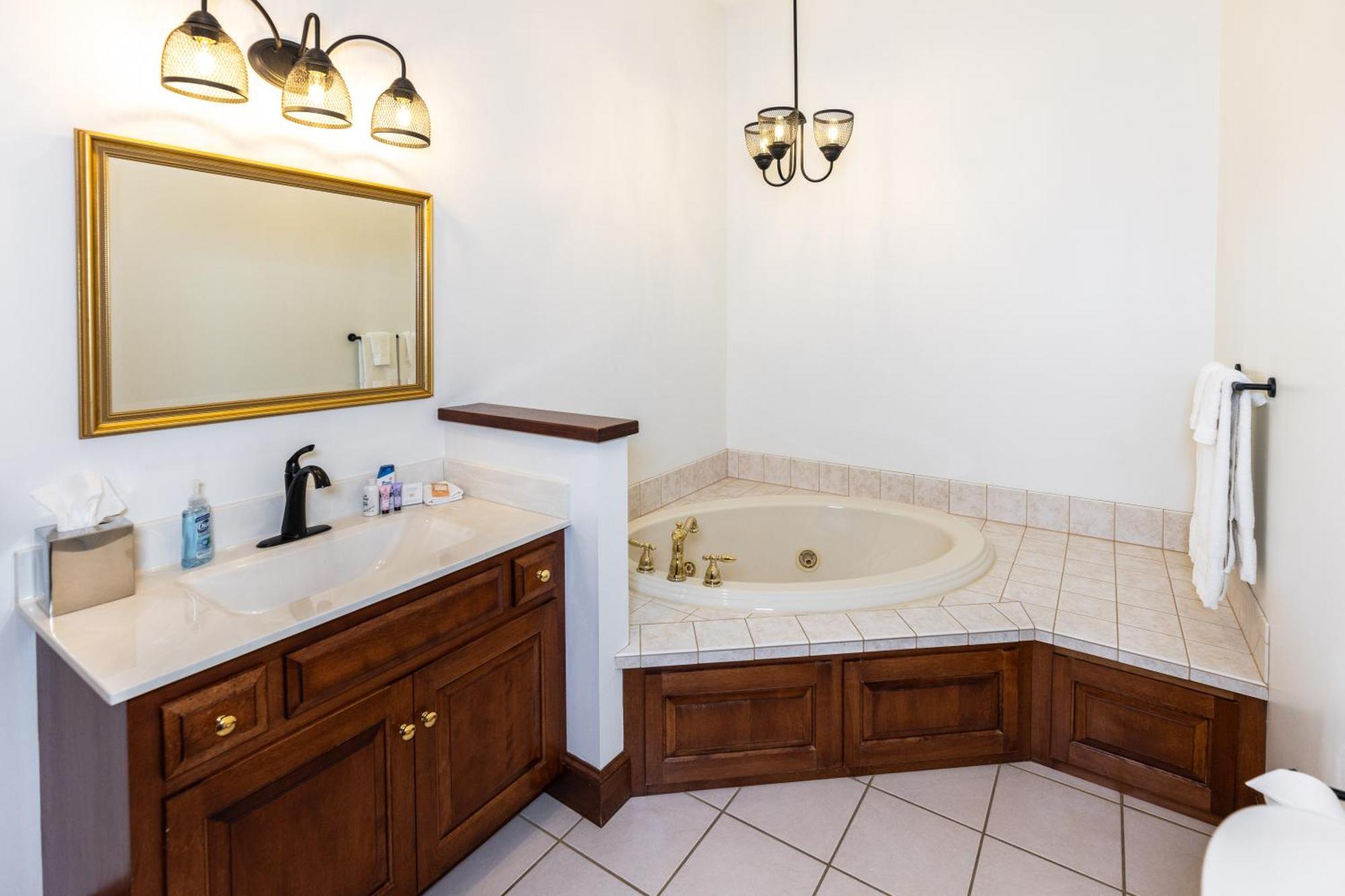 מילסבורג Hillside Villa Ohio מראה חיצוני תמונה