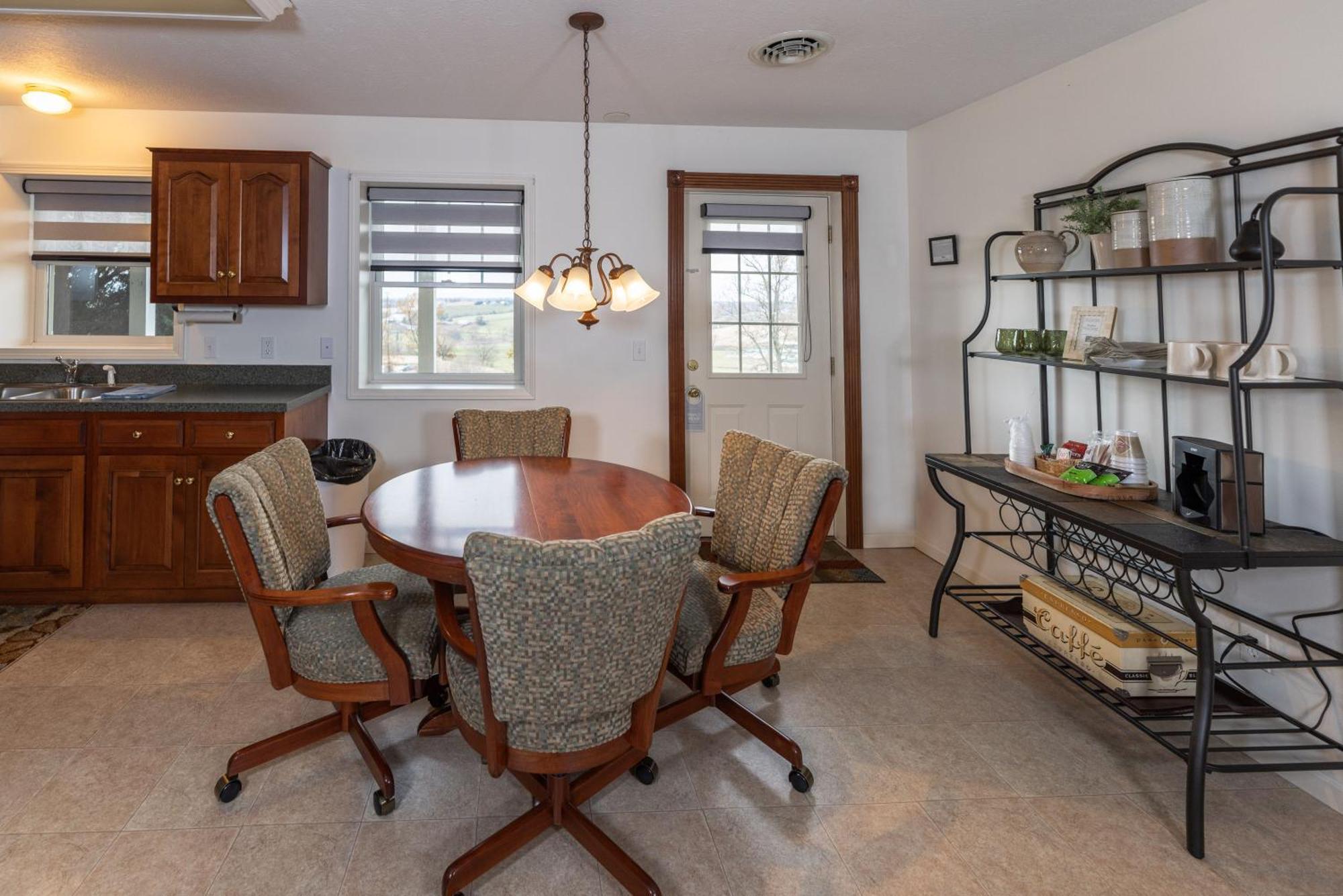 מילסבורג Hillside Villa Ohio מראה חיצוני תמונה